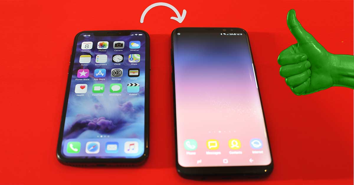 iPhone auf Android: Apple und Android Handy, die nebeneinander liegen, roter Hintergrund