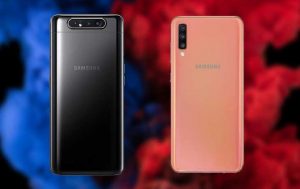 Galaxy A80 vs. A70: Produktbild der beiden Handys, von hinten